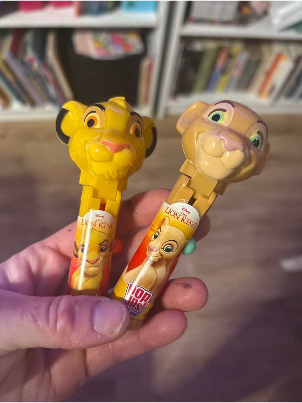 Disney Lion King Simba & Nala lollipop holder